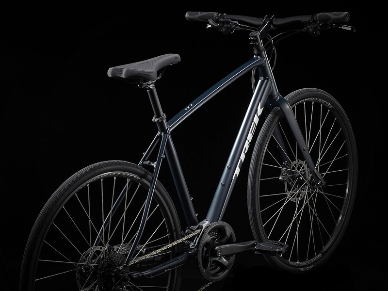 TREK トレック FX 2 DISC Satin Nautical Navy  クロスバイク