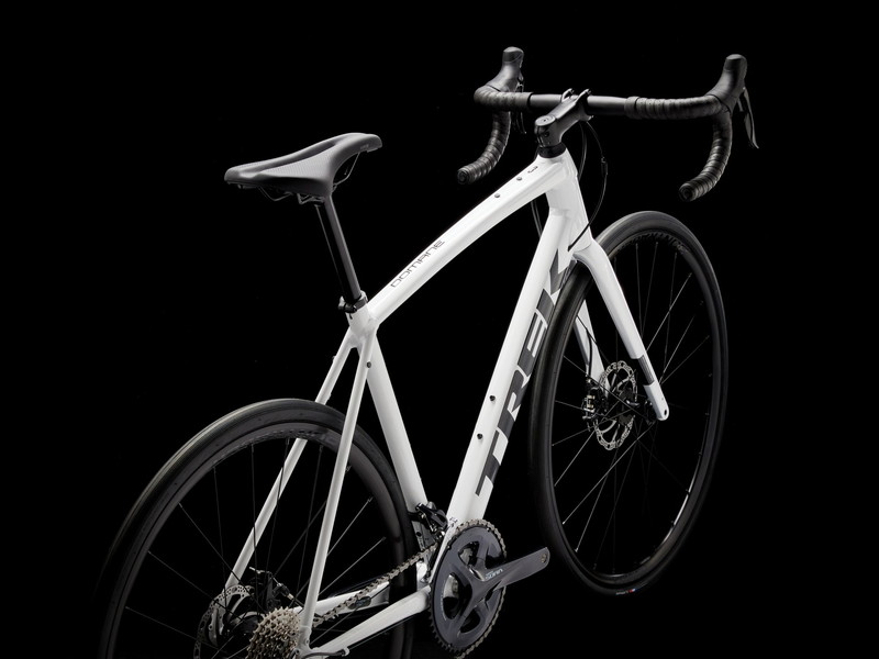 TREK トレック Domane ドマーネ AL 3 Gen 3 Trek White
