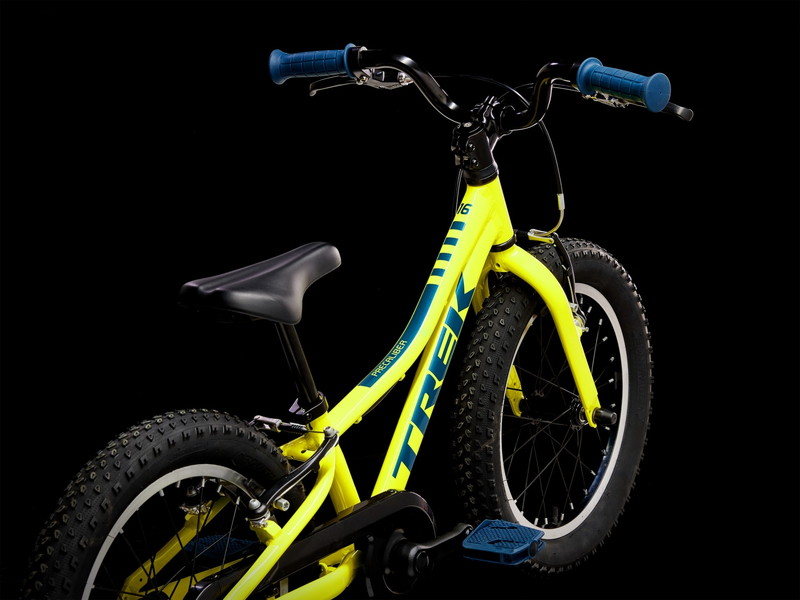 TREK トレック Precaliber プレキャリバー 16 Volt  キッズバイク