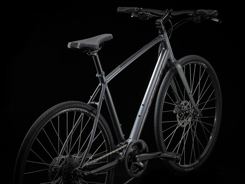 TREK トレック FX 2 DISC Satin Lithium Grey   クロスバイク
