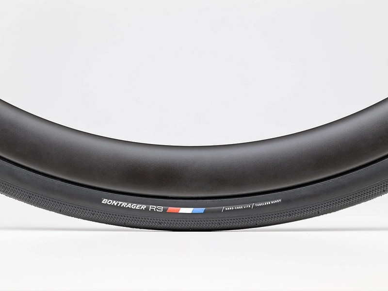 bontrager ボントレガー Tire Bontrager R3 Hard-Case Lite 700x32c TLR