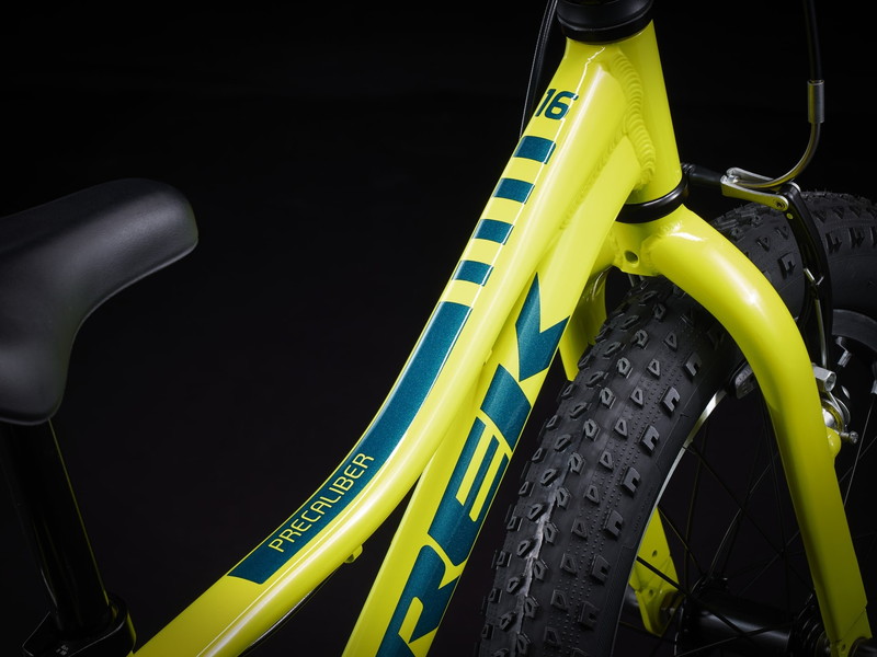 TREK トレック Precaliber プレキャリバー 16 Volt  キッズバイク