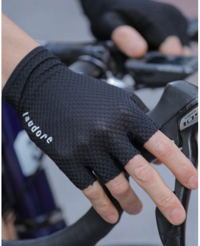 Isadore イザドア Signature Light Gloves ショートフィンガーグローブ