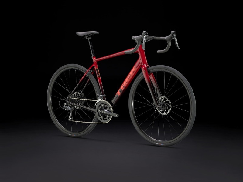 TREK トレック Domane ドマーネ AL 2 Gen 4 Crimson to Dark Carmine Fade